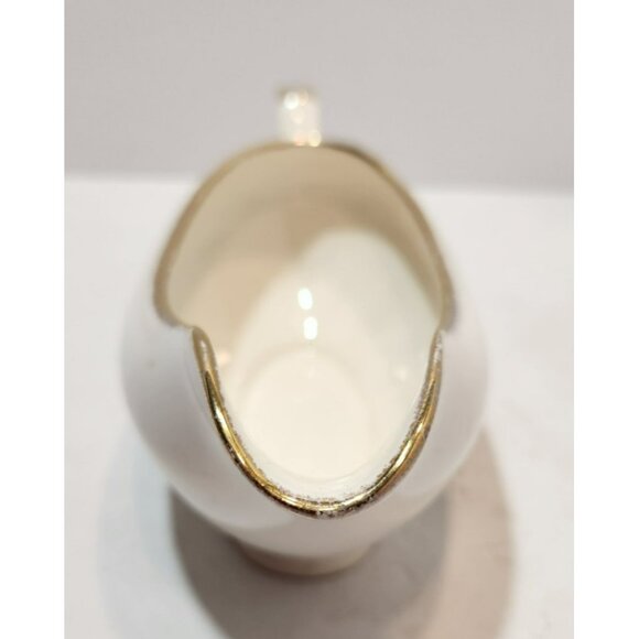 Vtg Royal Tudor Linda Pattern 22 KT Gold Trim Gravy Boat Floral Yellow and White - Picture 9 of 14